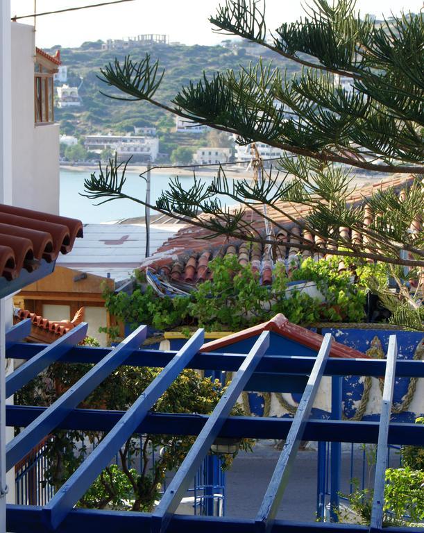 Apartmán Idroussa Batsíon Exteriér fotografie