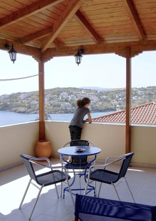 Apartmán Idroussa Batsíon Exteriér fotografie