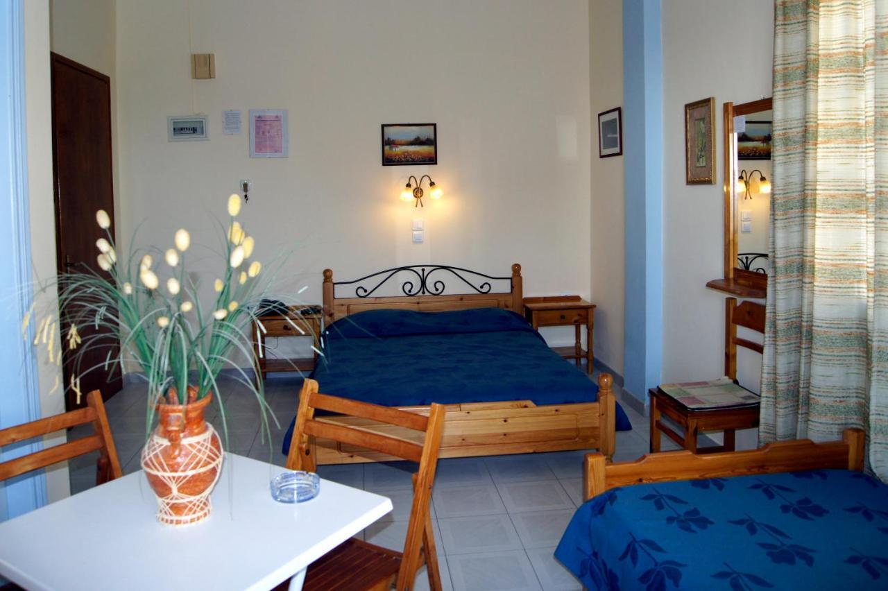 Apartmán Idroussa Batsíon Pokoj fotografie